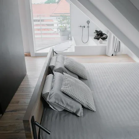 Penthouse View In Town 아파트