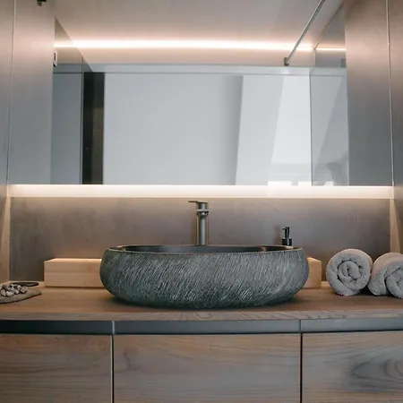 Apartma Bela & Vista Penthouse Ljubljana