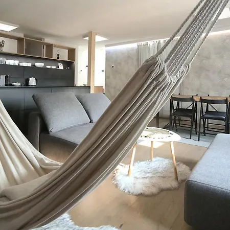 아파트 Penthouse View In Town *