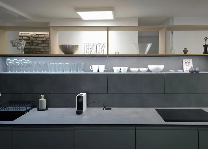 Bela & Vista Penthouse - Castle View In Old Town Apartman