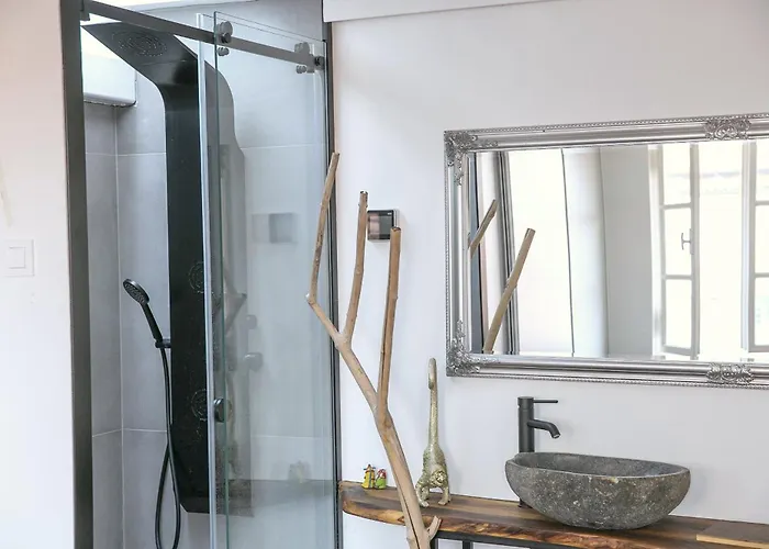 Apartman Bela & Vista Penthouse - Castle View In Old Town Ljubljana