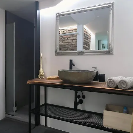 Apartment Penthouse View In Town Ljubljana