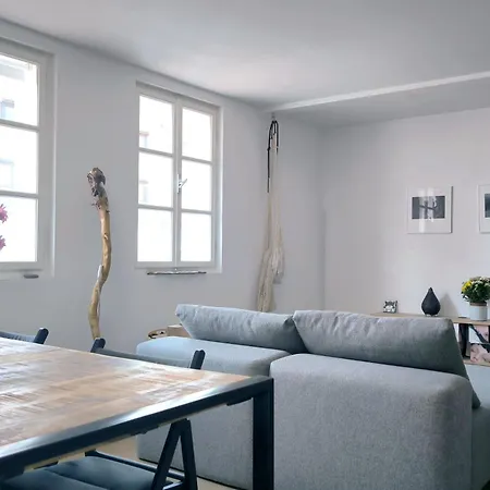 Bela & Vista Penthouse