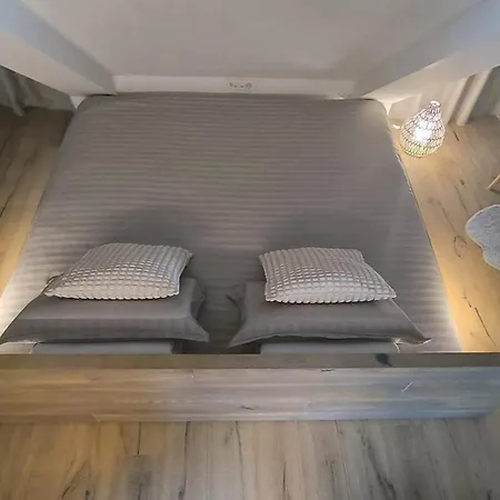 Bela & Vista Penthouse *