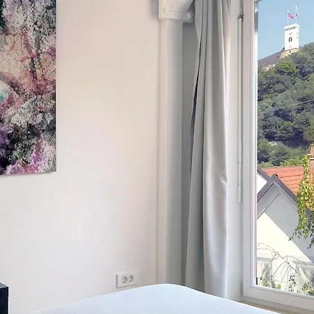 Apartman Bela & Vista Penthouse Ljubljana