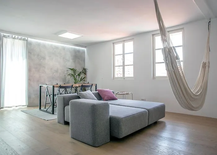 Apartment Bela & Vista Penthouse - Castle View In Old Town