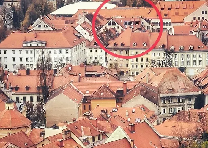 Bela & Vista Penthouse - Castle View In Old Town Ljubljana